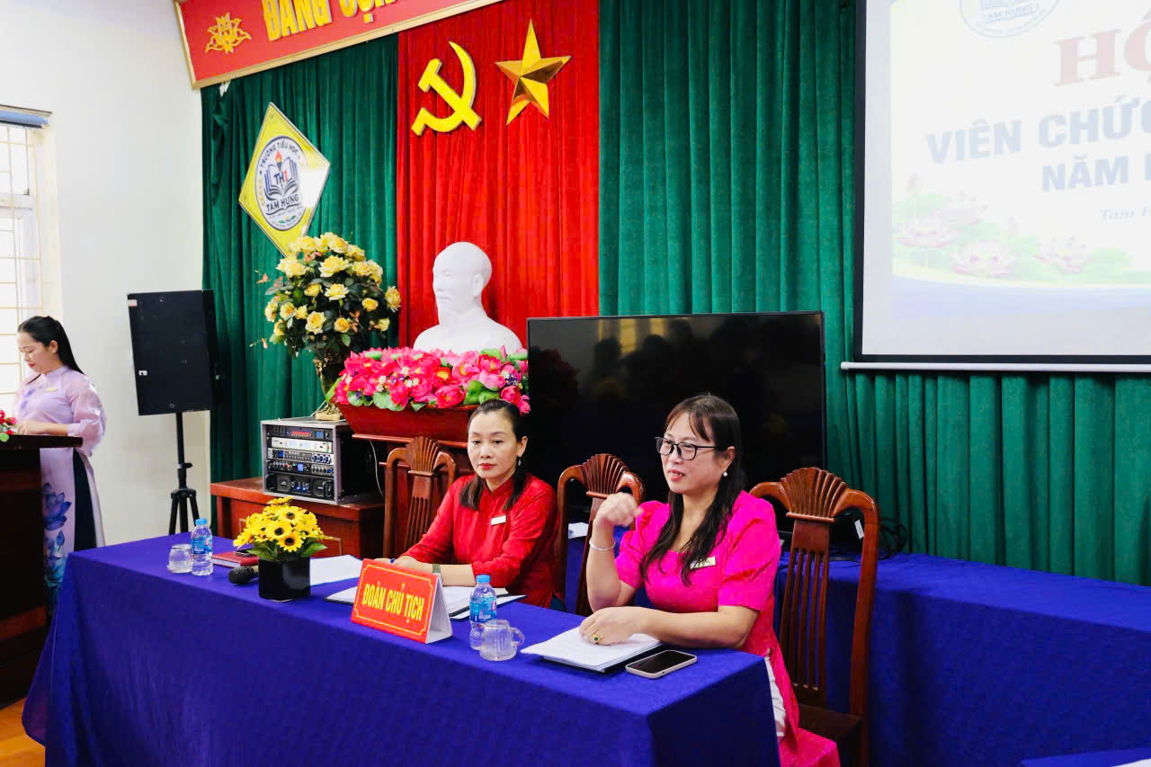 TRƯỜNG TIỂU HỌC TAM HƯNG 1 TỔ CHỨC HỘI NGHỊ VIÊN CHỨC VÀ NGƯỜI LAO ĐỘNG NĂM HỌC 2026 – 2027